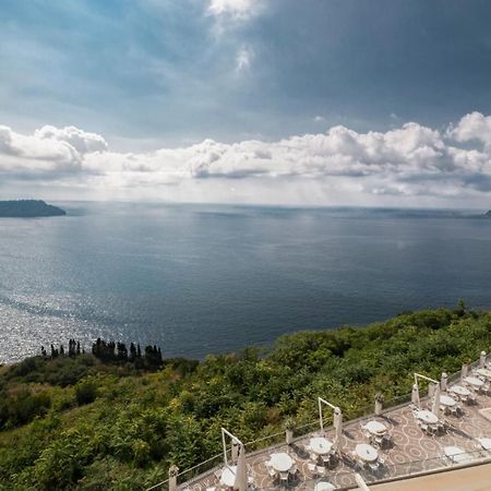 Grand Hotel Serapide Pozzuoli Esterno foto