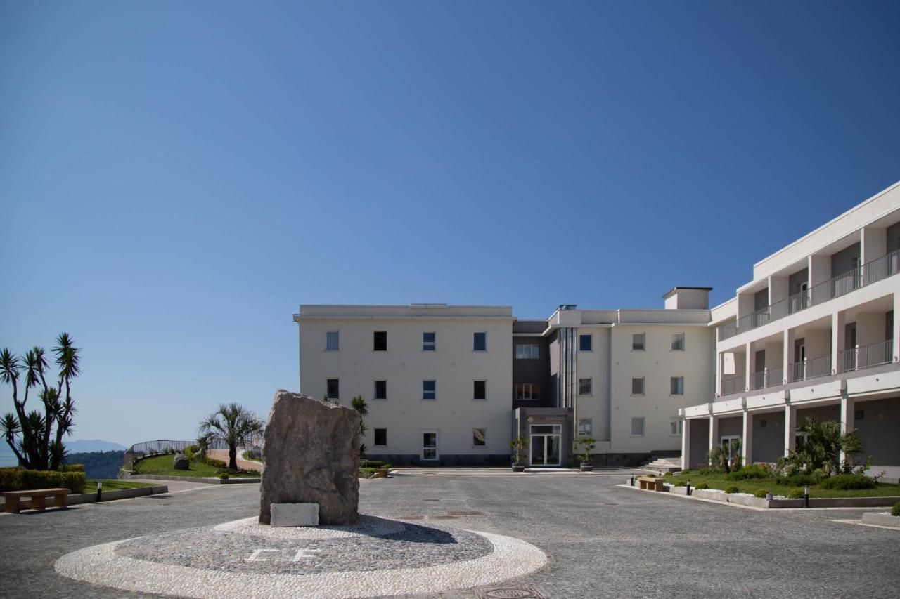 Grand Hotel Serapide Pozzuoli Esterno foto