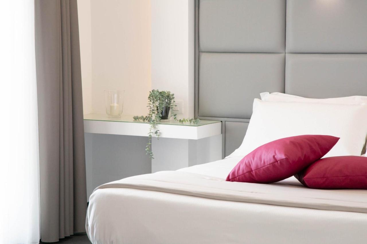 Grand Hotel Serapide Pozzuoli Esterno foto