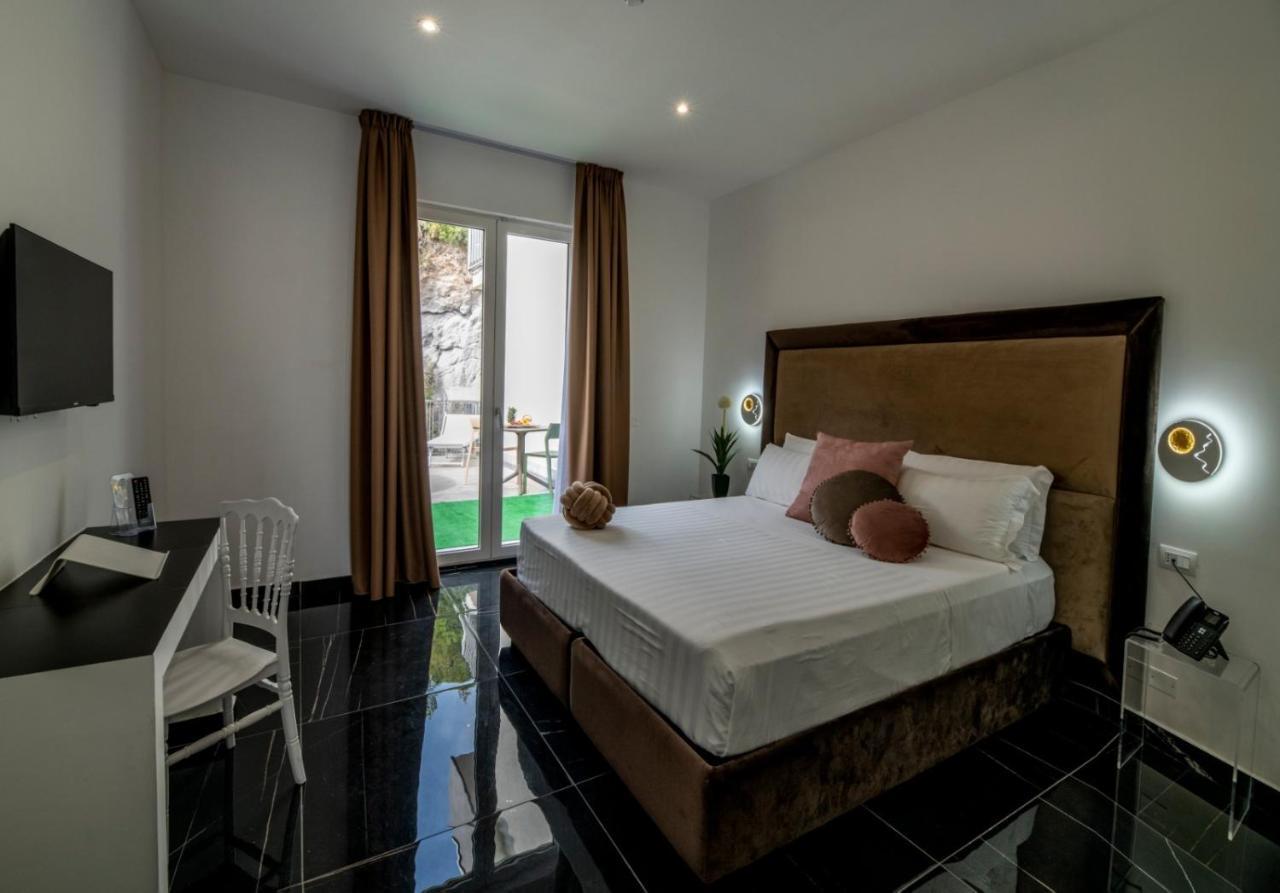 Grand Hotel Serapide Pozzuoli Esterno foto