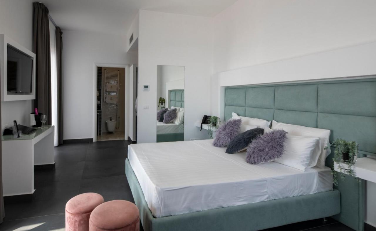 Grand Hotel Serapide Pozzuoli Esterno foto