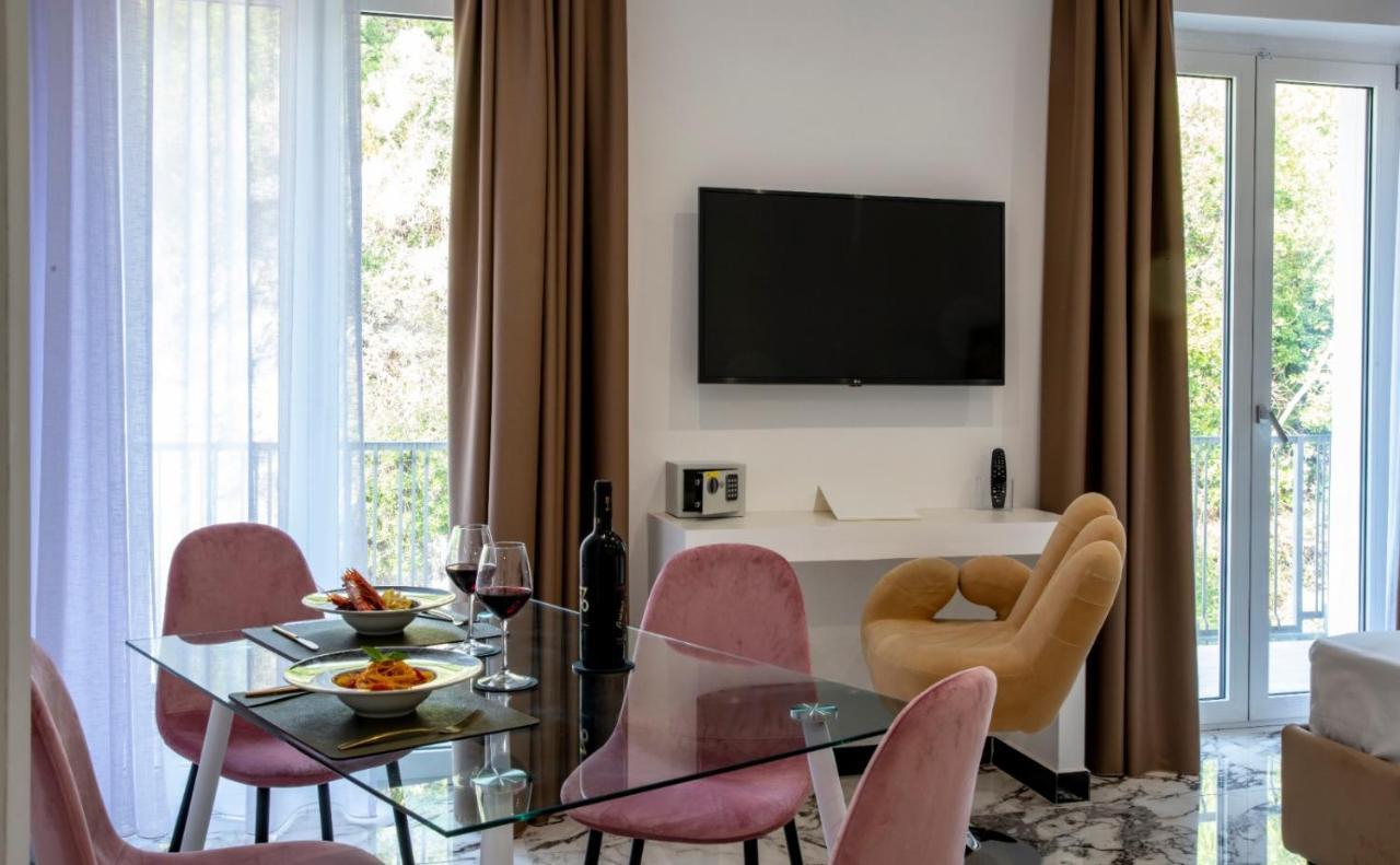 Grand Hotel Serapide Pozzuoli Esterno foto
