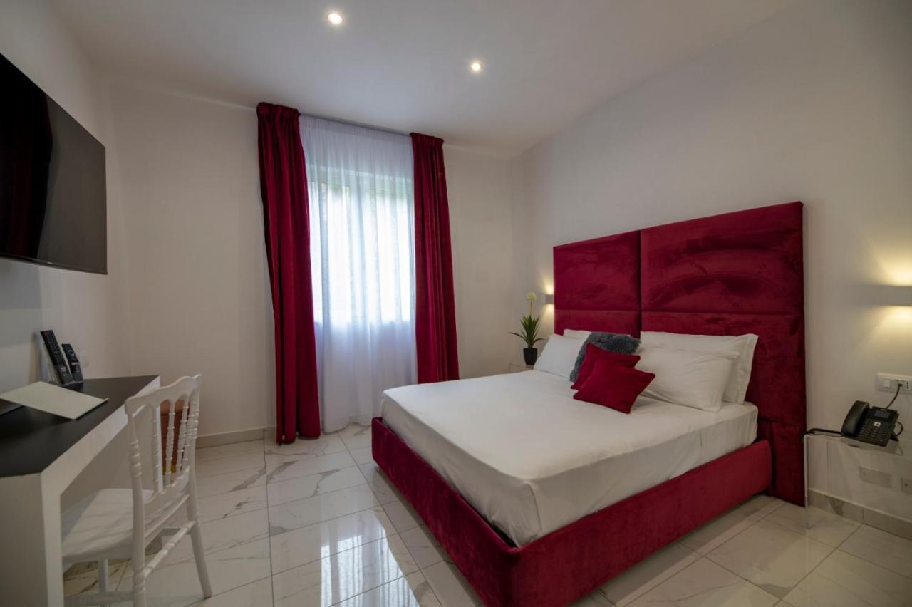 Grand Hotel Serapide Pozzuoli Esterno foto
